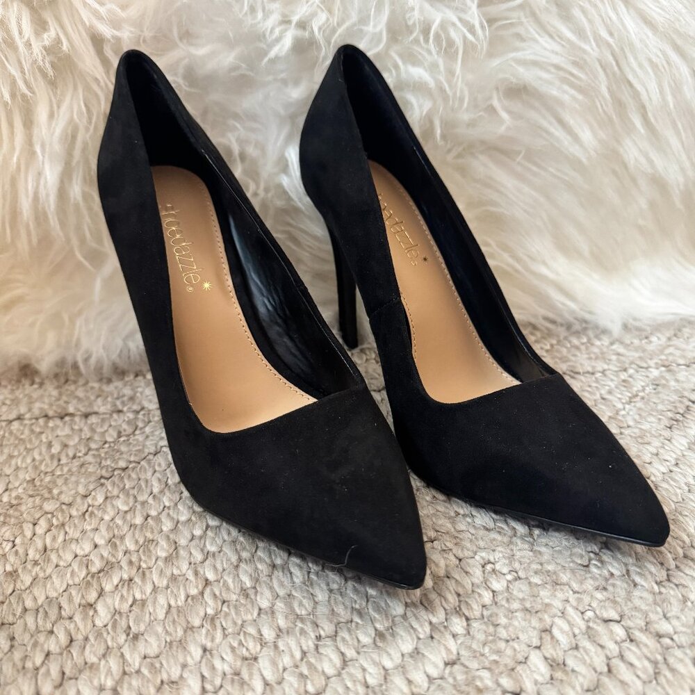 Shoedazzle Black Suede Pointed Toe Stiletto Heels | Size 8